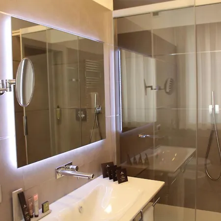 & Sasso Hotel