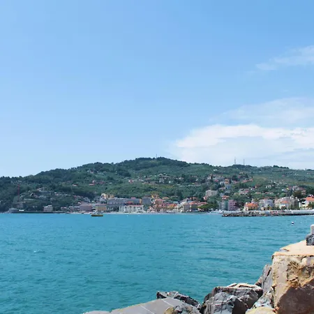 & Sasso Diano Marina