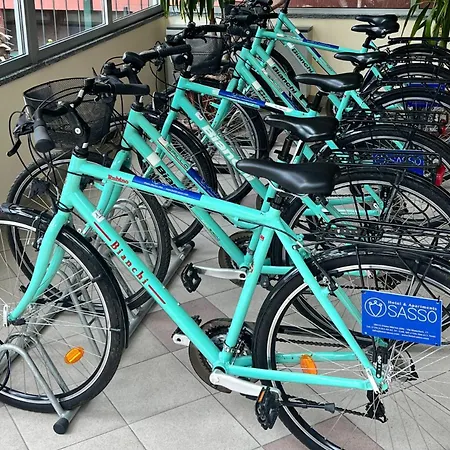 & Sasso Diano Marina