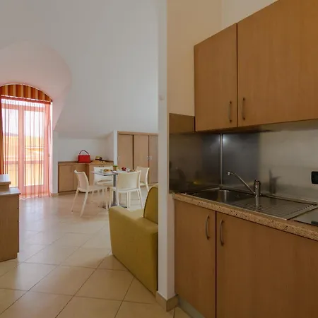 Otel & Sasso