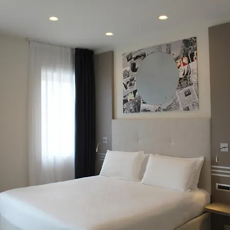 Hotel & Sasso 3*