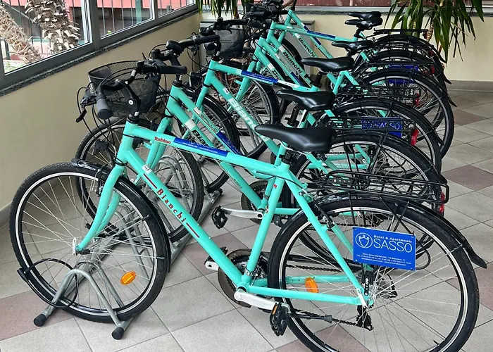 & Sasso Diano Marina