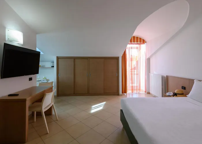 فندق & Sasso دْيانو مارينا