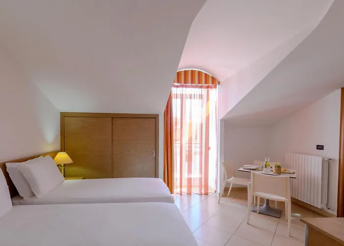 & Sasso Hotel Diano Marina