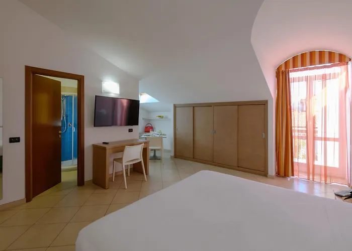 & Sasso Diano Marina